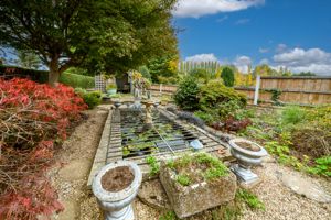 REAR GARDEN- click for photo gallery